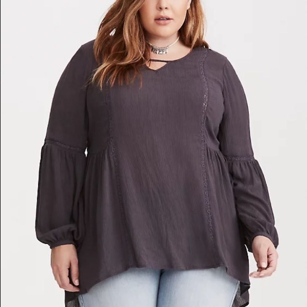 Torrid beautiful flowy top